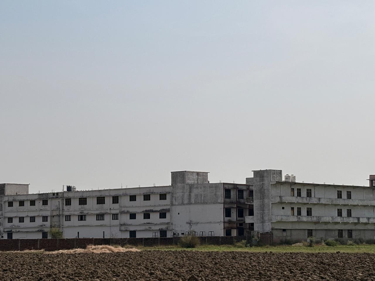 उमरार खेरा में 25X40 sqft का प्लॉट  gallery 5
