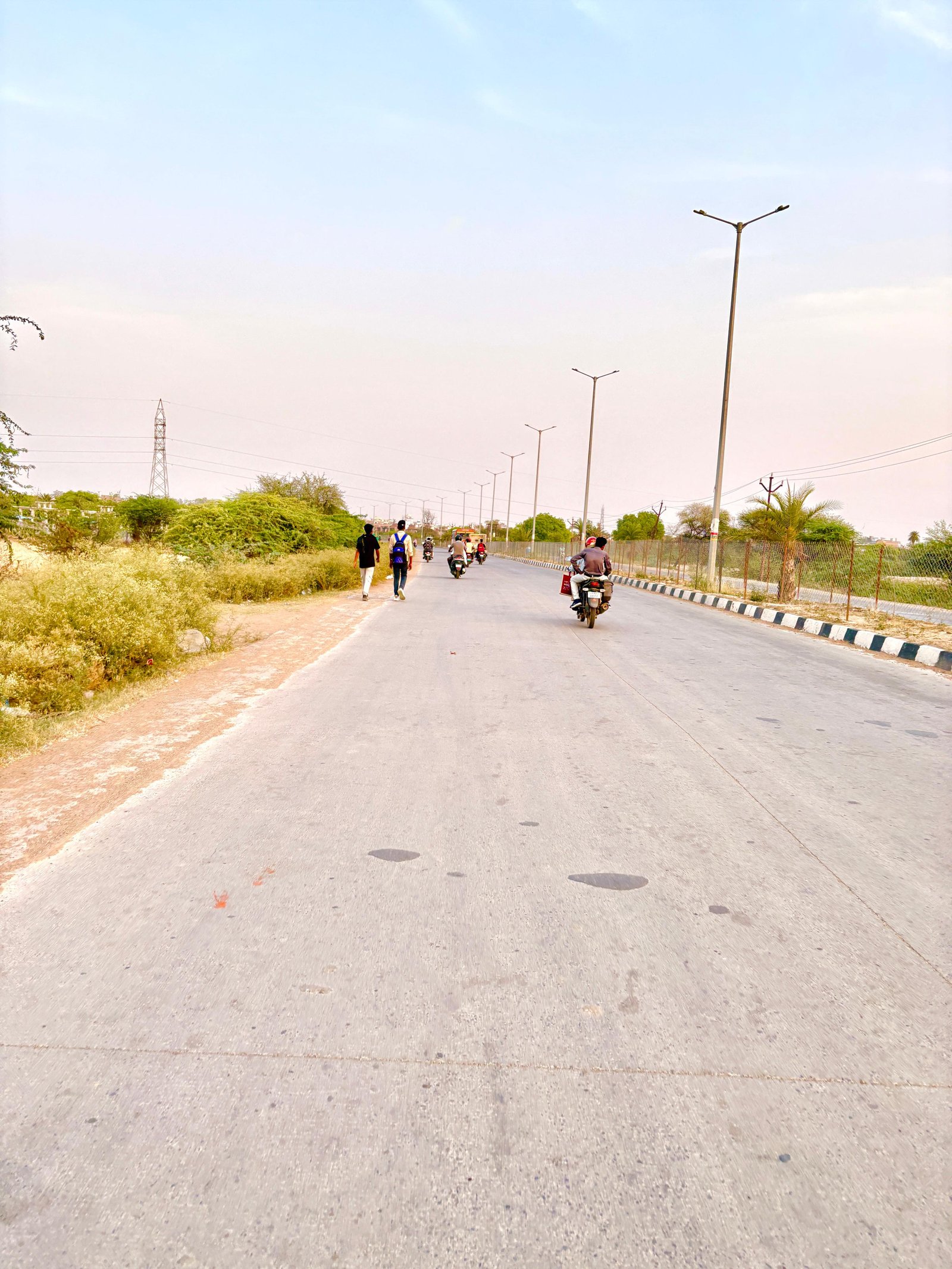 S V Hospital के पास 20X50 sqft का प्लॉट  gallery 3