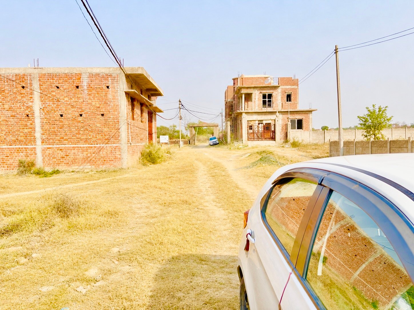 बसंत बिहार कॉलोनी में 1200 sqft का 30 फीट रास्ता पर प्लॉट 