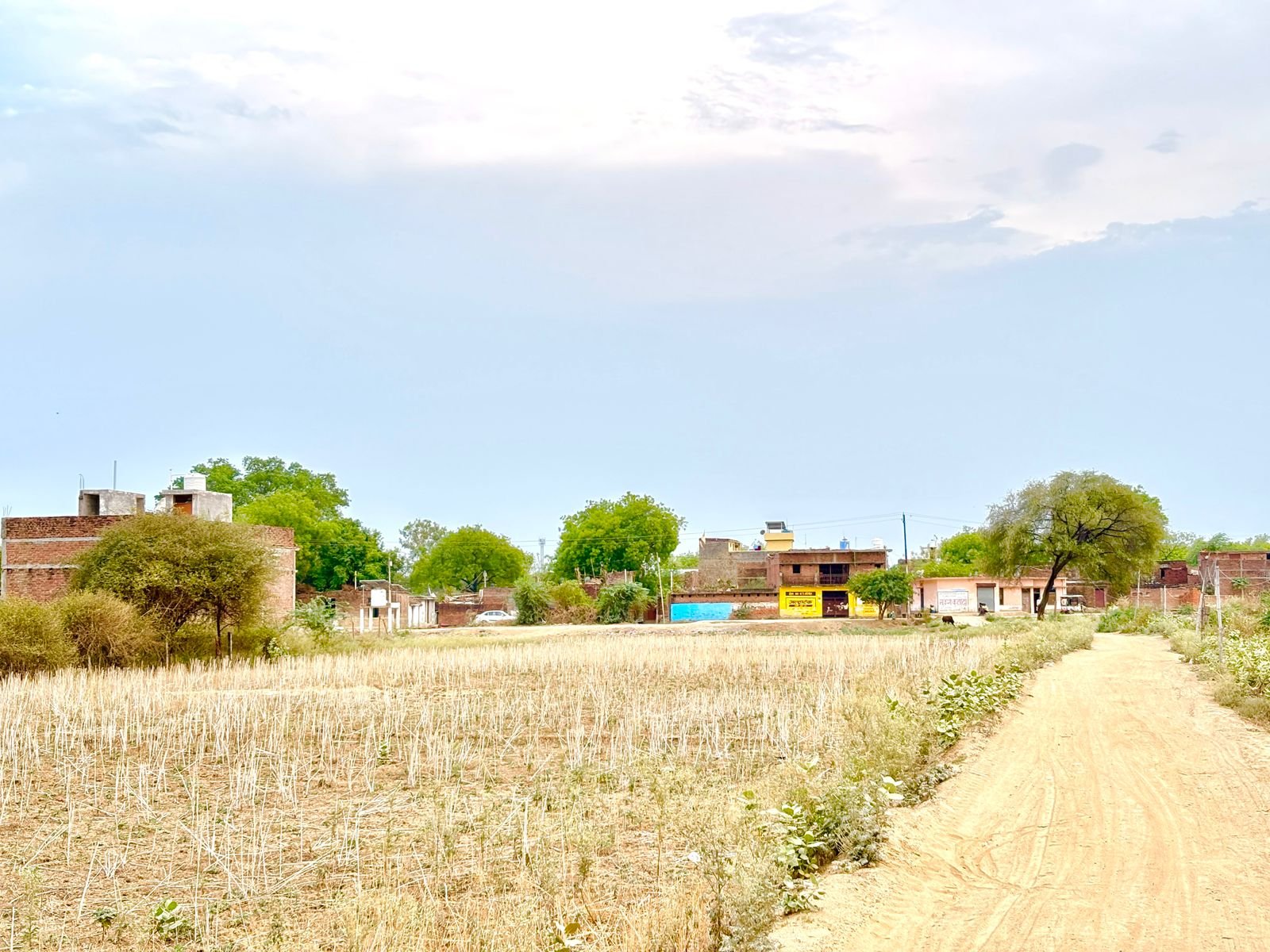 ODA के पास 40X60 sqft का डबल रास्ता का प्लॉट  gallery 5