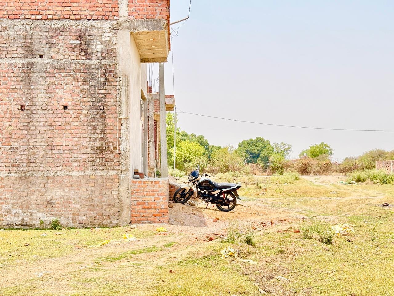 SCSA स्कूल के पास के पास 25X40 फीट का प्लॉट  gallery 3