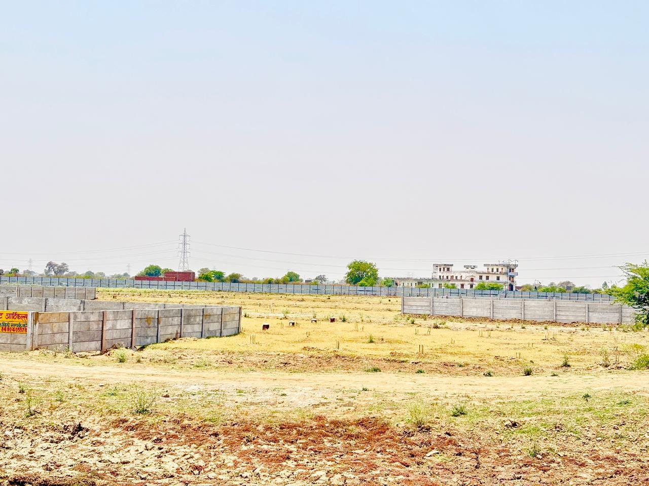 संत आसाराम बापू आश्रम के पास 25X40 sqft का प्लॉट  gallery 4